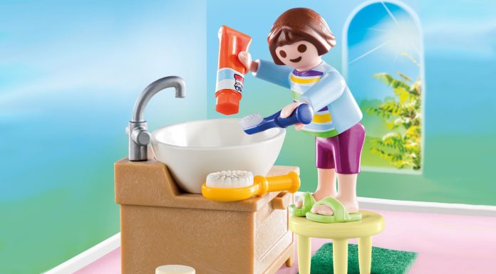 Playmobil Niña cepillándose los dientes – 70301 2020 – El Mundo Click 70301