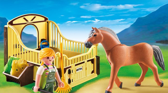 Playmobil Caballo fiordo con establo marrón y amarillo – 70589 2020 – El Mundo Click 70589