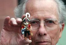 Hans Beck, el creador de Playmobil: quién fue y cómo diseñó el klicky creador-playmobil