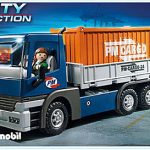 Cargo LKW mit Container