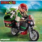 Dinoforscher mit Geländemaschine