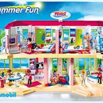 Groses Ferienhotel mit Einrichtung