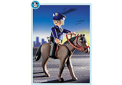 Polizist mit Pferd