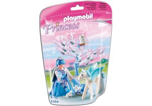 Playmobil  Reina de Invierno con cría de Pegaso ‘Copo de Nieve' - 5354 2014 - El Mundo Click