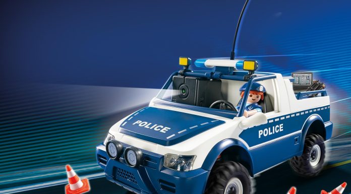 Playmobil Coche de policía teledirigido con cámara – 5528 2013 – El Mundo Click 5528