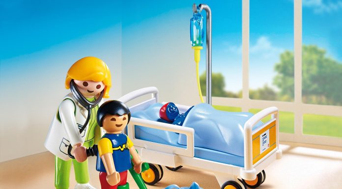 Playmobil Médico al lado del niño – 6661 2015 – El Mundo Click 6661