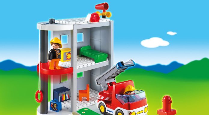 Playmobil Mi estación de bomberos portátil – 6777 A 2012 – El Mundo Click 6777 A