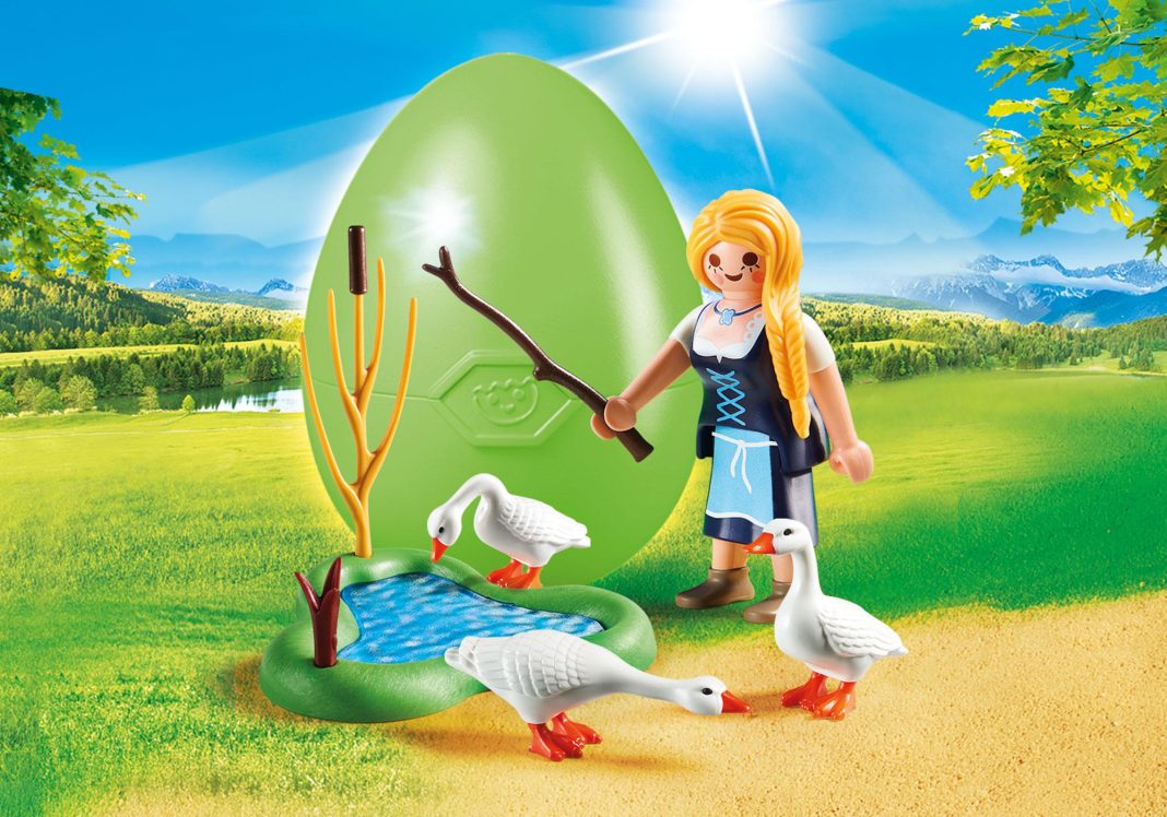 70083