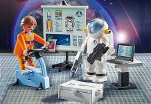 playmobil 70603 gift set astronaut training