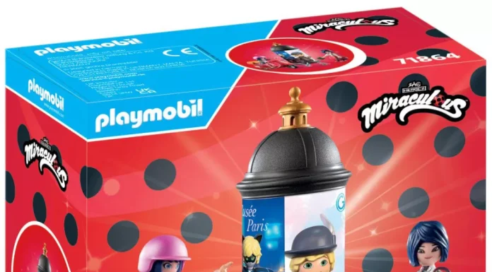 playmobil 71864 miraculous marinette on a scooter and kagami