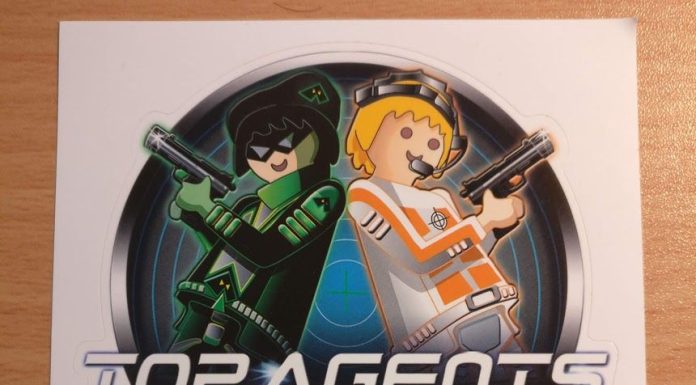 Playmobil 86652 Playmobil The Movie Booklet with poster playmobil Playmobil 86652