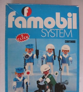 Playmobil Famobil 3232 – 5 Policias Playmobil Famobil 3232 5 Policias