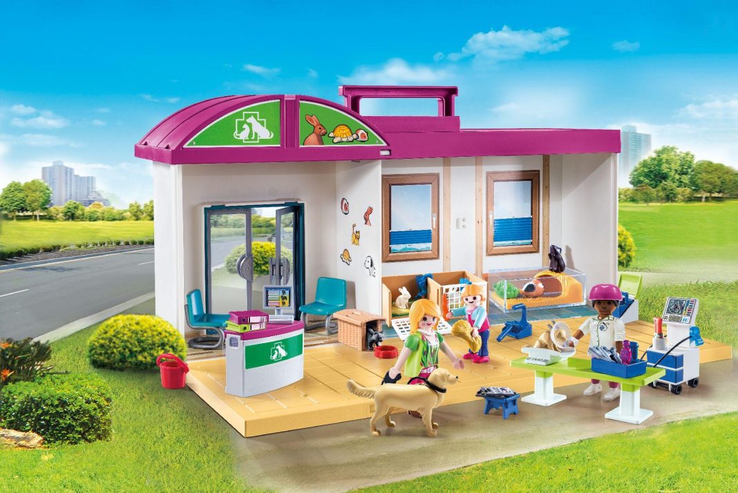 Playmobil 71715 Veterinary Clinic (Suitcase) Playmobil 71715 Veterinary Clinic (Suitcase)