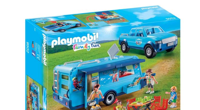 Playmobil 9502 Playmobil-FunPark Pick-Up with Caravan Playmobil 9502