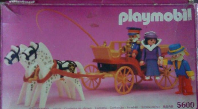 Playmobil Antex 5600 – Horse carriage Victorian Lady with driver and doorman Playmobil Antex 5600 Horse carriage Victorian Lady with driver and doorman