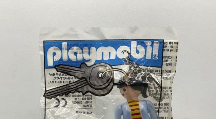 Playmobil KEY027 Llavero Profesora Colegio playmobil Playmobil KEY027 Profesora Colegio Llavero
