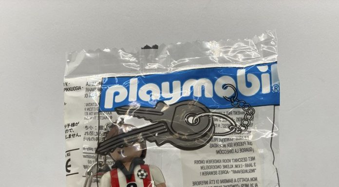 Playmobil KEY035 Llavero Chico Futbolista playmobil Playmobil KEY035 Chico Futbolista Llavero