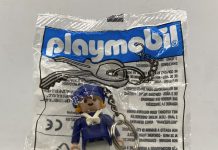 playmobil Playmobil KEY037 Niña Marinera Victoriana Llavero