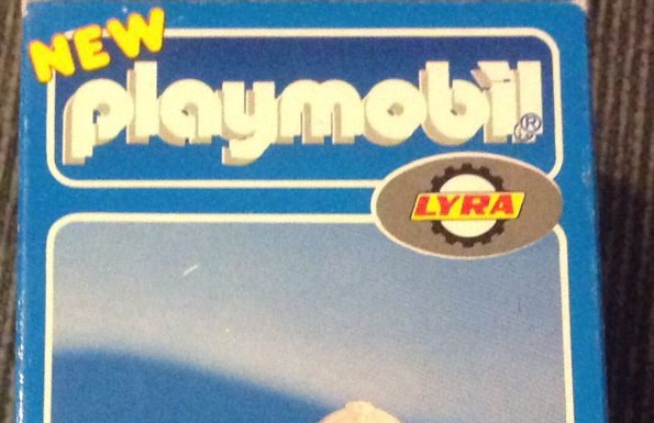 Playmobil Lyra 1020 – Niño con bastón Playmobil Lyra 1020 Niño con bastón
