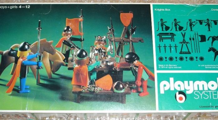 Playmobil USA Schaper 030 Knights Box