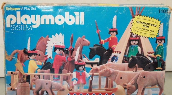 Playmobil USA Schaper 1103 Indian Special Deluxe Set