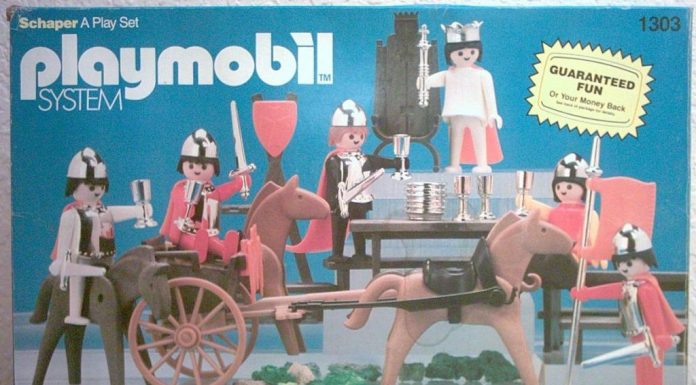 Playmobil USA Schaper 1303 Knight Special Deluxe Set