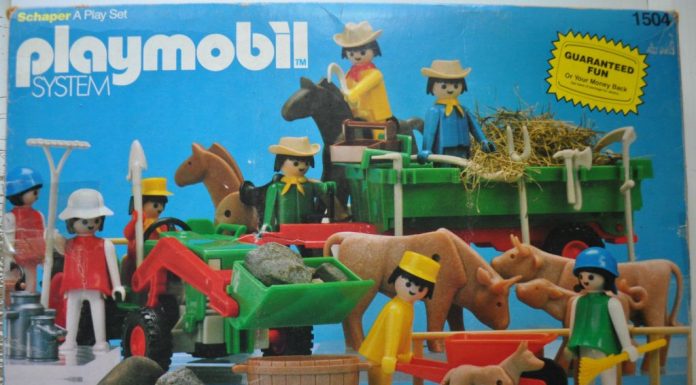 Playmobil USA Schaper 1504 Farmer Super Deluxe Set