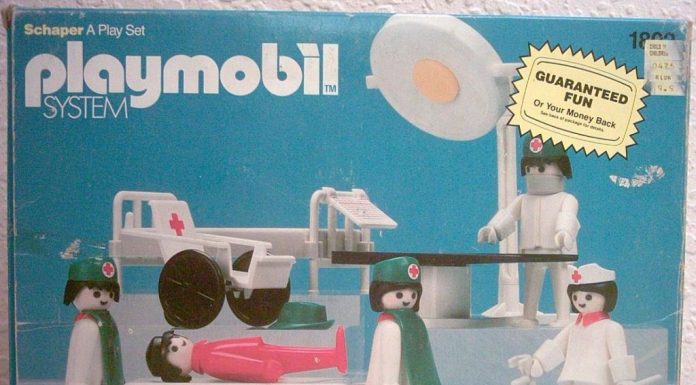 Playmobil USA Schaper 1802 Doctor & Nurse Deluxe Set