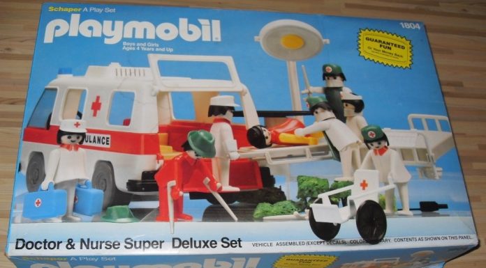Playmobil USA Schaper 1804 Doctor & Nurse Super Deluxe Set
