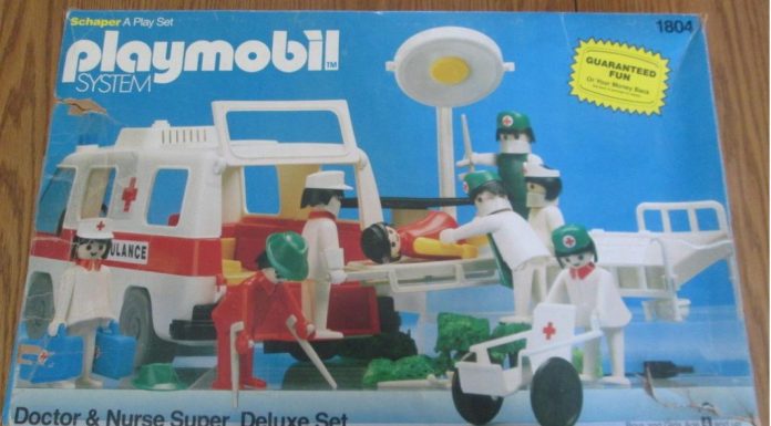 Playmobil USA Schaper 1804 Doctor & Nurse Super Deluxe Set