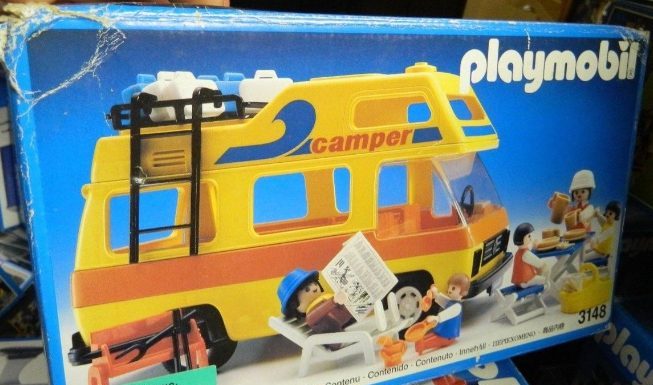 Playmobil USA Playmobil 3148 – Camper Playmobil USA Playmobil 3148 Camper