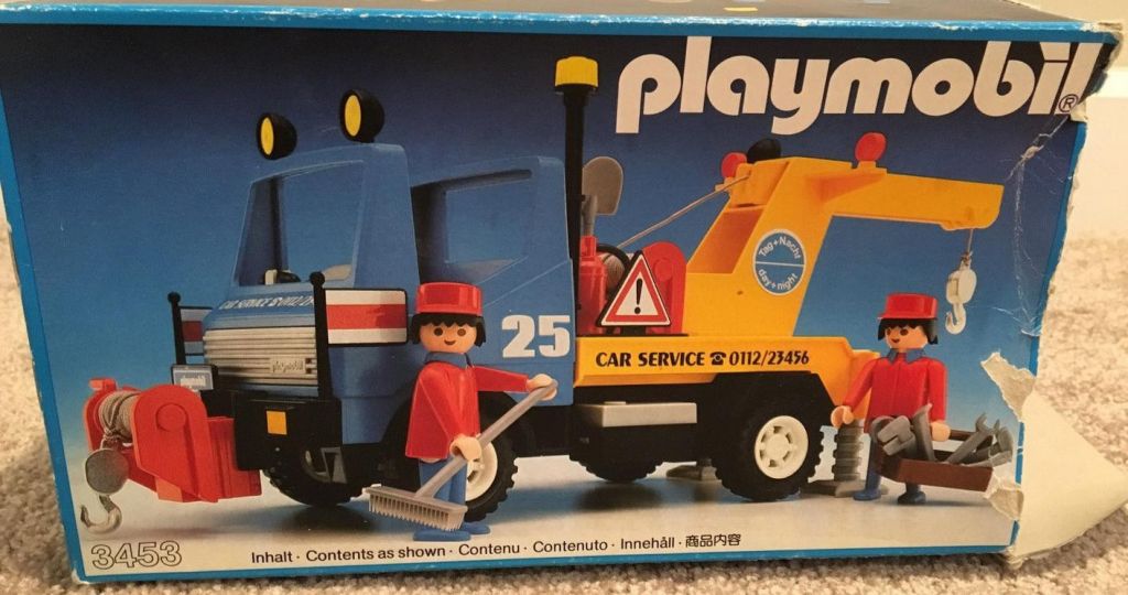 Playmobil USA Playmobil 3453 Blue/Yellow Tow Truck Playmobil USA Playmobil 3453 Blue/Yellow Tow Truck