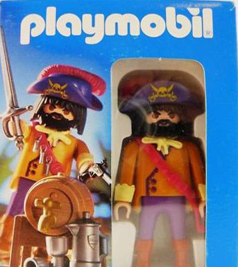 Playmobil USA Playmobil 3913 – Pirate captain Playmobil USA Playmobil 3913 Pirate captain