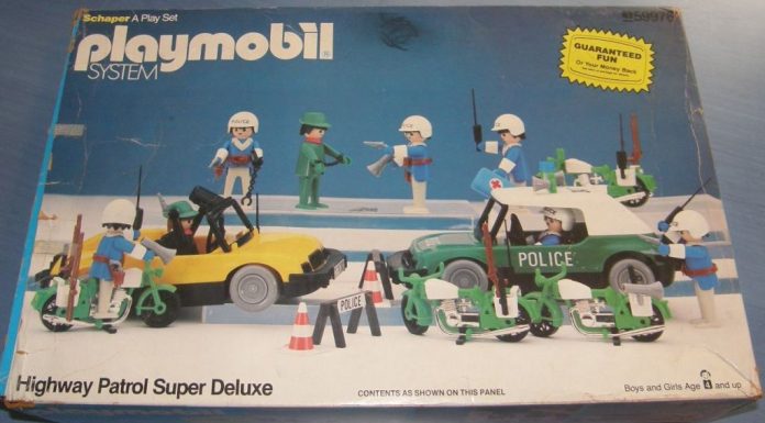 Playmobil USA Schaper 49-59976 Highway Patrol Super Deluxe