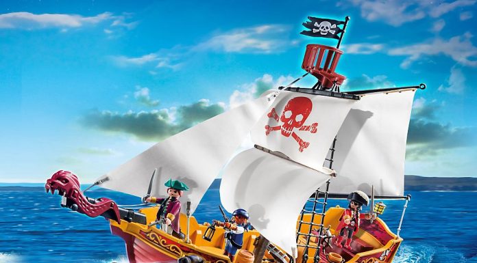 Playmobil USA Playmobil 5618 – red serpent pirate ship Playmobil USA Playmobil 5618 red serpent pirate ship
