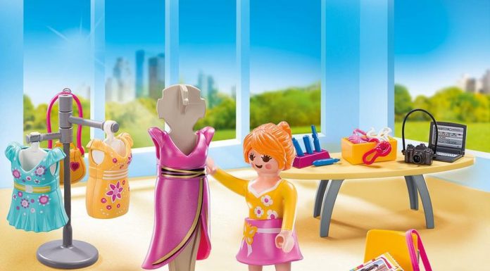 Playmobil USA Playmobil 5652 – Fashion Boutique Carry Case Playmobil USA Playmobil 5652 Fashion Boutique Carry Case