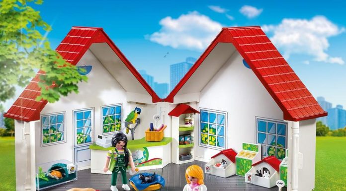 Playmobil USA Playmobil 5672 – Take Along Pet Shop Playmobil USA Playmobil 5672 Take Along Pet Shop