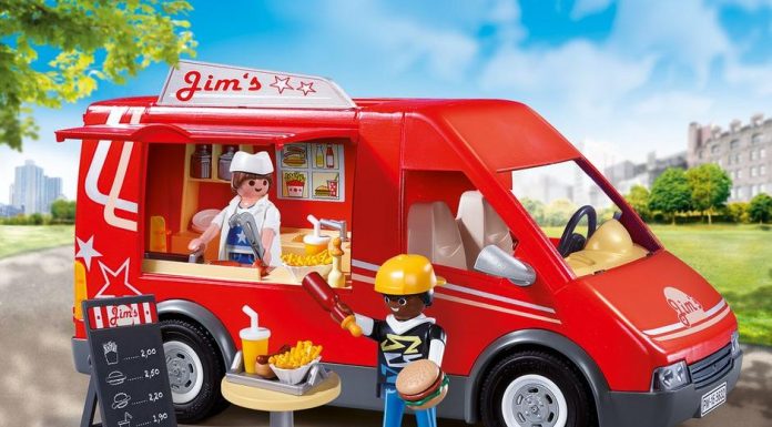 Playmobil USA Playmobil 5677 – City Food Truck Playmobil USA Playmobil 5677 City Food Truck