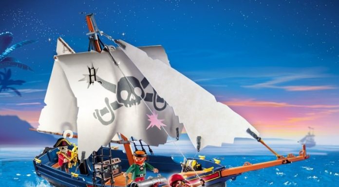 Playmobil USA Playmobil 5810 – Pirate Corsair Playmobil USA Playmobil 5810 Pirate Corsair
