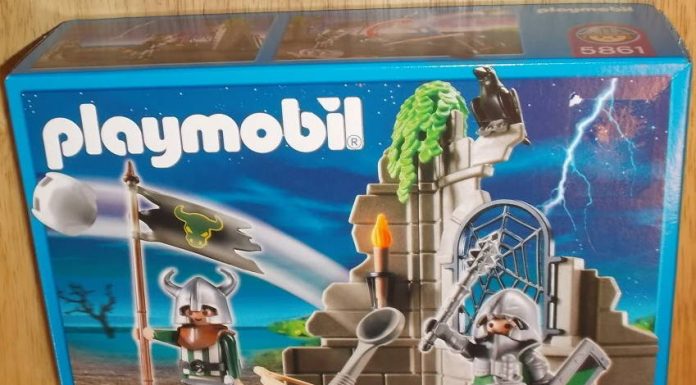 Playmobil USA Playmobil 5861 – Knights Ruin Playmobil USA Playmobil 5861 Knights Ruin
