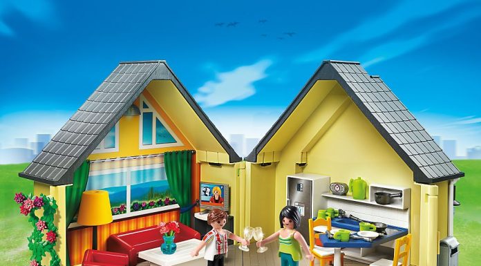 Playmobil USA Playmobil 5951 – Doll House Playmobil USA Playmobil 5951 Doll House