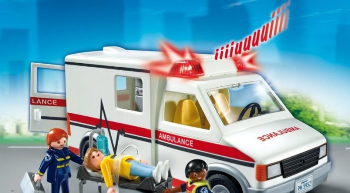 Playmobil USA Playmobil 5952 Rescue Ambulance