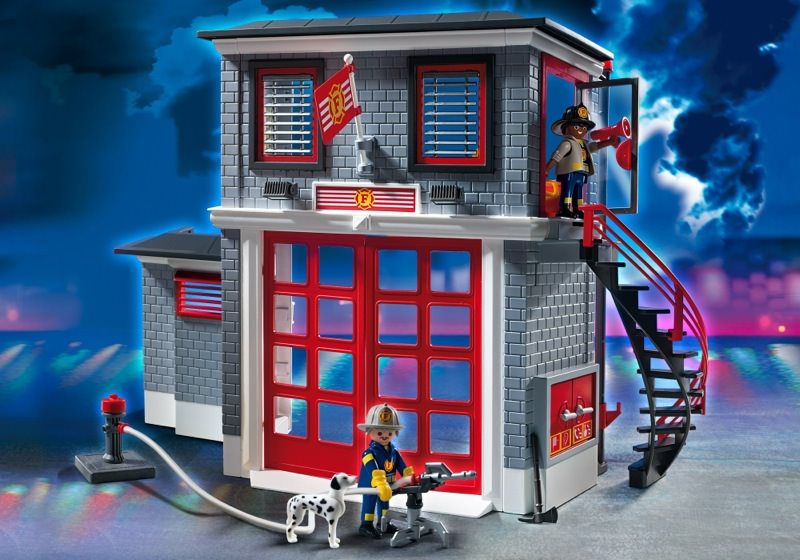 Playmobil USA Playmobil 5981 Fire Station Playmobil USA Playmobil 5981 Fire Station