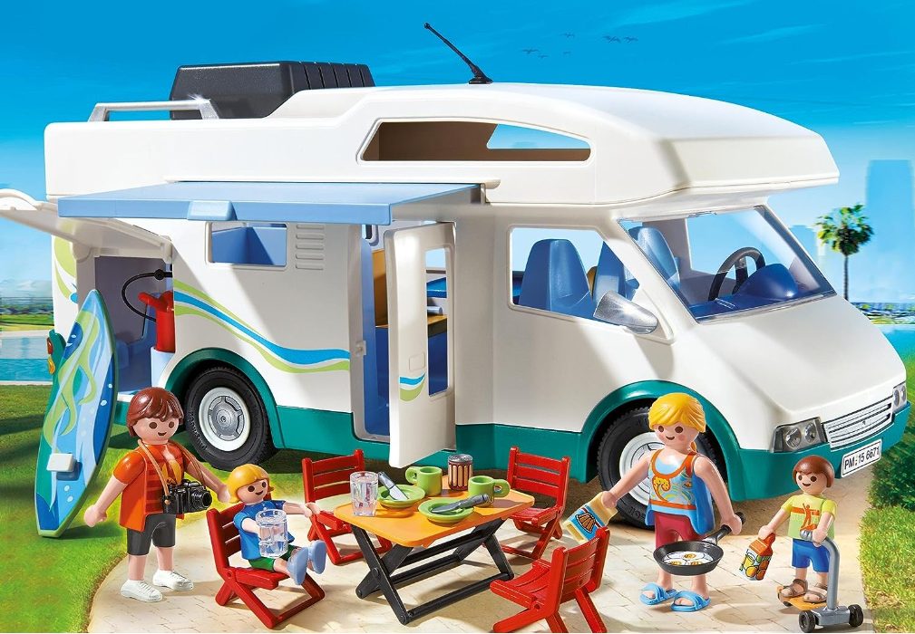 Playmobil USA Playmobil 6671 Family camper Playmobil USA Playmobil 6671 Family camper
