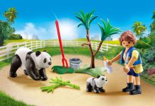 Playmobil USA Playmobil 70105 – Panda Caretaker Carry Case Playmobil USA Playmobil 70105 Panda Caretaker Carry Case