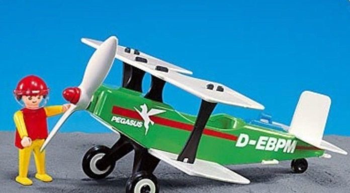 Playmobil USA Playmobil 7726 – Biplane Pegasus Playmobil USA Playmobil 7726 Biplane Pegasus