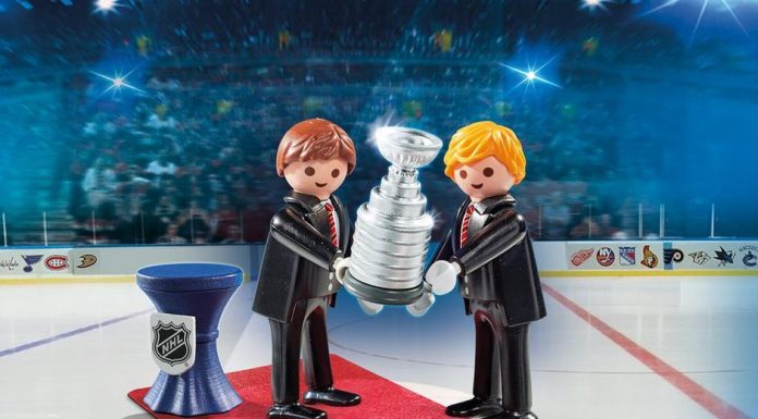 Playmobil USA Playmobil 9015 NHL® Stanley Cup® Presentation Set