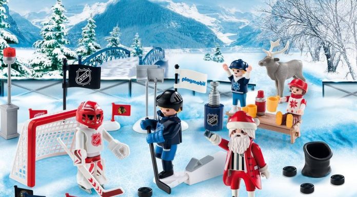 Playmobil USA Playmobil 9017 NHL® Advent Calendar - Rivalry on the Pond