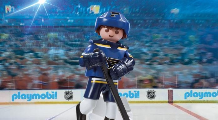 Playmobil USA Playmobil 9184 NHL® St. Louis Blues® Player