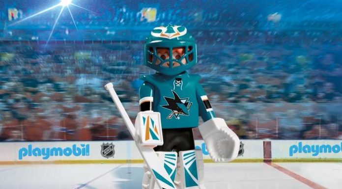 Playmobil USA Playmobil 9197 NHL® San Jose Sharks® Goalie